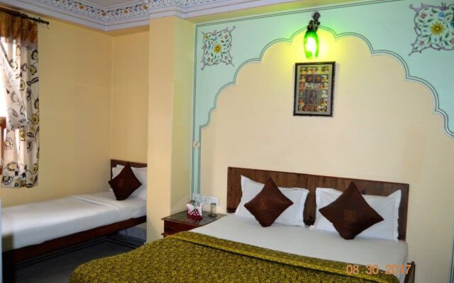 Hotel Gulab Garh