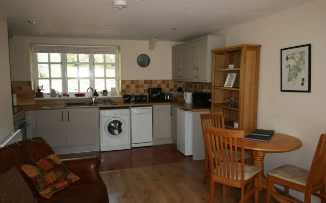 High Dalby House & Cottages