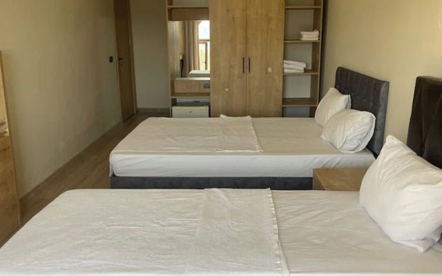 Çeşme Butik Otel Restaurant Cafe