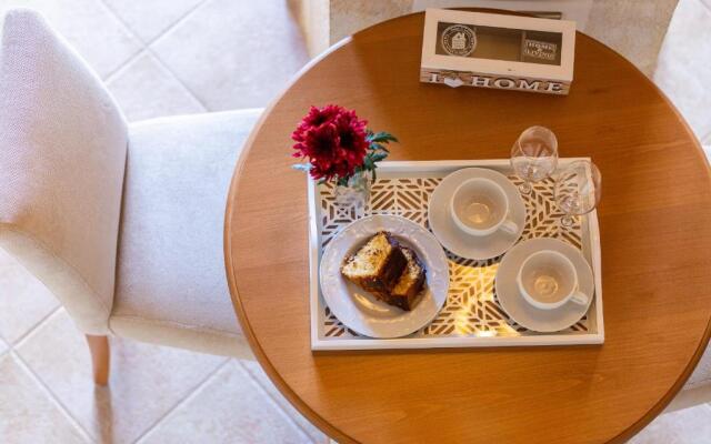 Phaedra Suites
