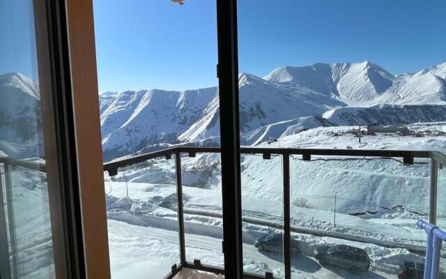 Delux apartment for 6 guest, new gudauri