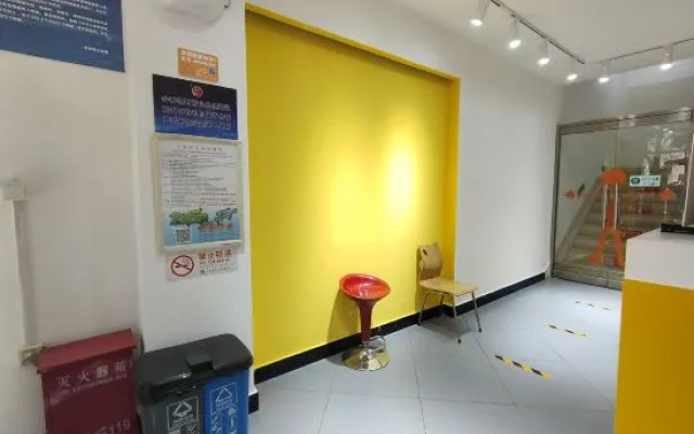 Pod Inn Carefully selected (Beijing West Railway Station Liuliqiao East Subway Station) – Hotel Rooms – Beijing