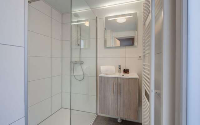 Modern Chalet With Dishwasher Near the Beach
