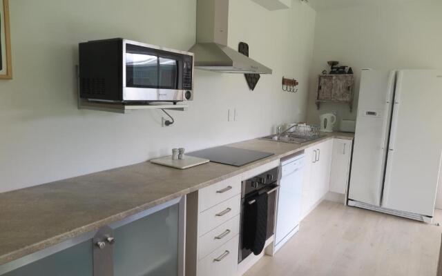 Kaka Lodge at Kotare House