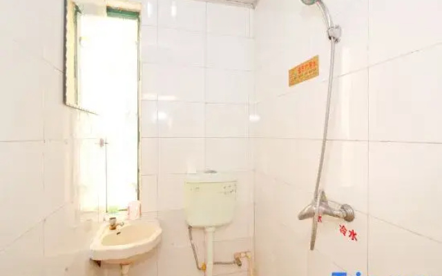 Hongyuan Hostel