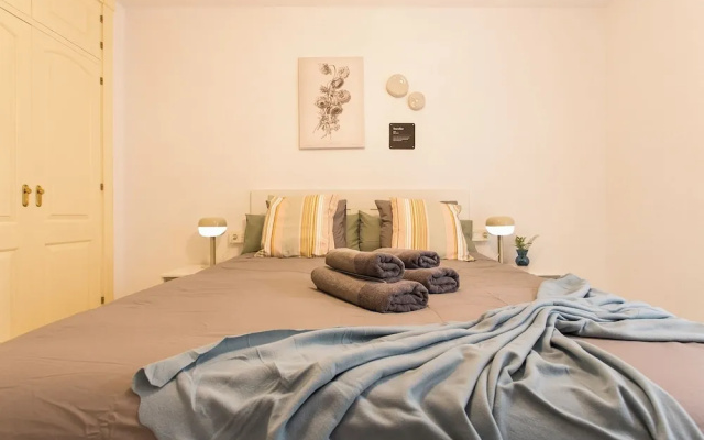 Comfort and Beauty With Parking Space Included
