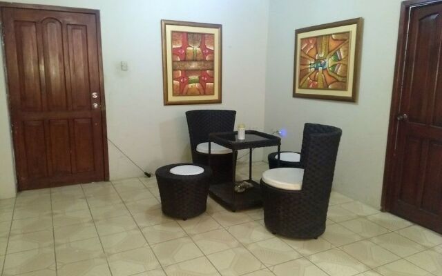 Playa Suites Apart-Hotel
