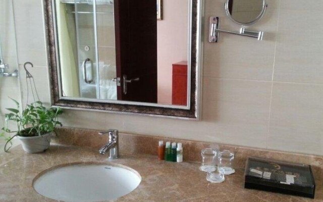 Dongtai Hotel