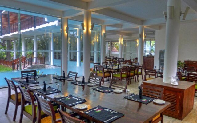 The Rain Tree Hotel