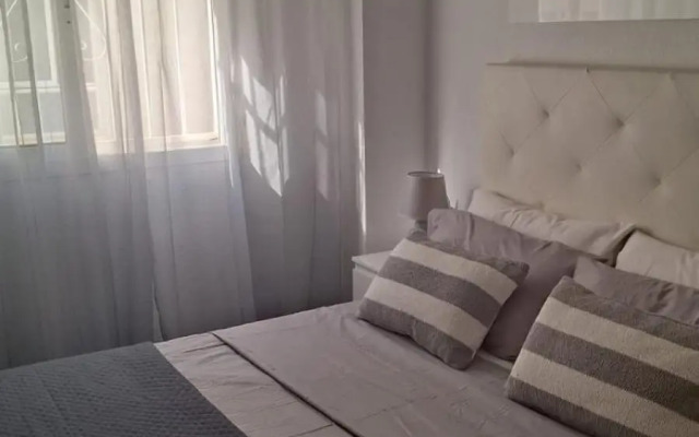 Calle Felix Rodriguez