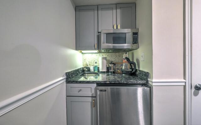 Great Value South End Studio!