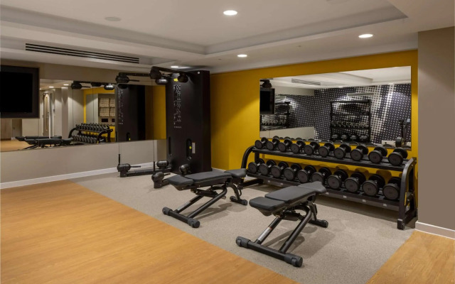 Hampton by Hilton London City