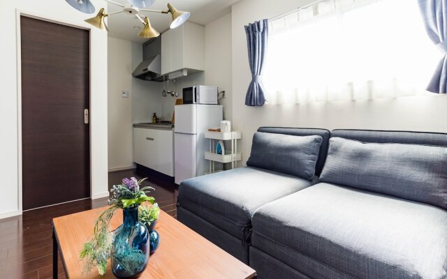 L-style Hanazonocho Apartment B