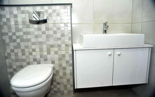 Amazing one Bedroom Apartment in Amman,Elwebdah 6
