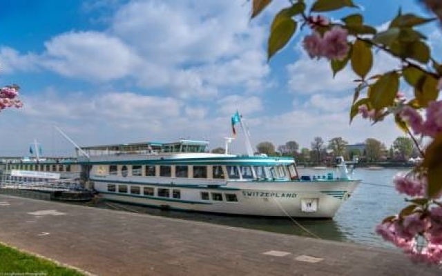 Regis Hotelschiff Dusseldorf 3