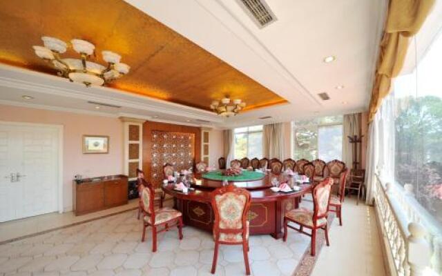 Guancanghai Resort