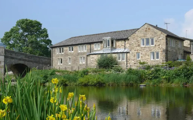 Red Lion Hotel and Manor House