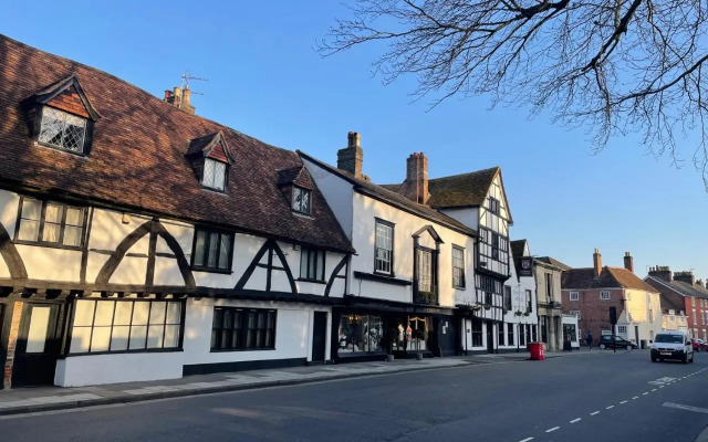 The Lazy Cow - Salisbury