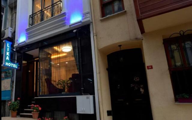 Lika Hotel - Comfortable Double Room in Istanbul