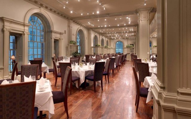 Club Quarters Hotel Rittenhouse Square, Philadelphia