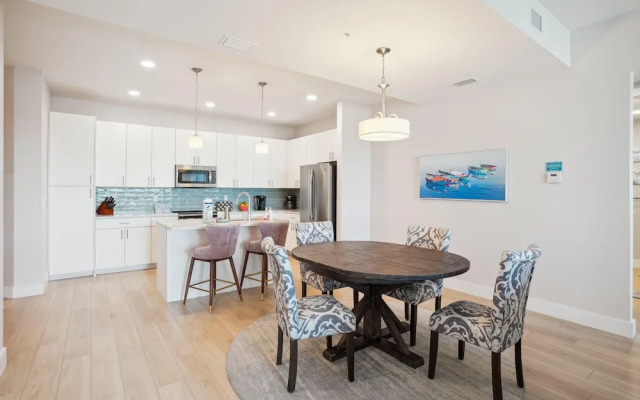 The Harbor Condo 503 - Premier