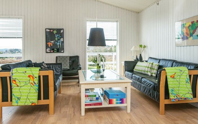Simplistic Holiday Home in Ebeltoft With Whirlpool