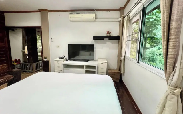 The Cascade - Mae Taeng Waterfall Bungalows