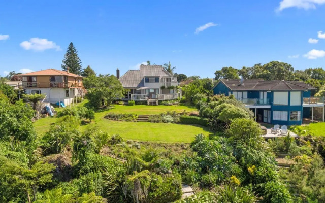 The Palm House - Kerikeri Holiday Home