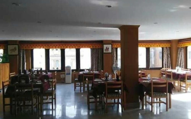 Hotel Shantideva