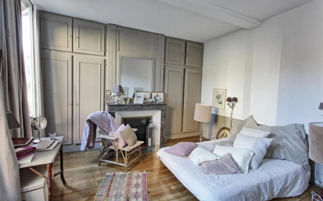 Appartement type parisien 75m²
