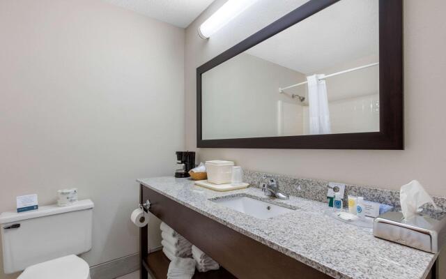 Quality Inn & Suites Mountain Home North