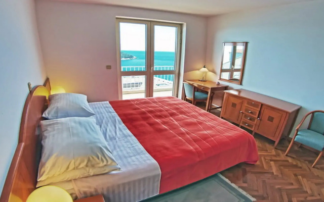 Sipa Apartments