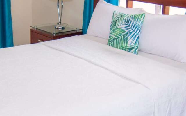 Privacy and Comfort Luxury 6 Bedroom Villa