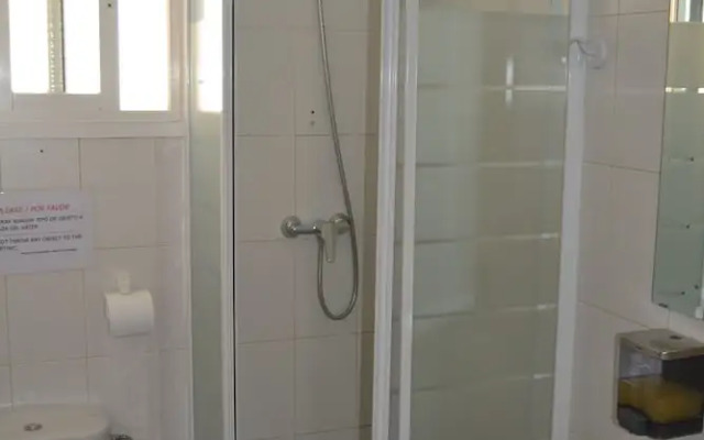 Hostal Enebral