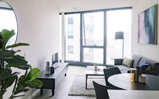 DreamHost Apartments at Southbank