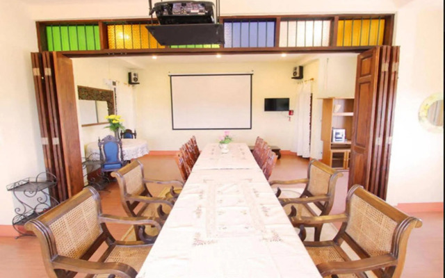 Maesai Orchid Hotel