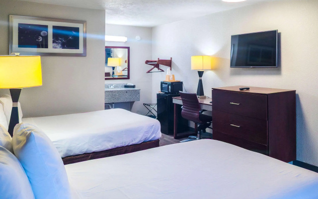 Rodeway Inn