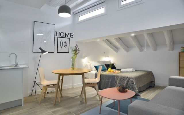 NQN Aparts & Suites Madrid