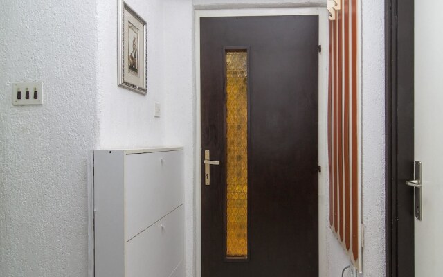 Apartments Ana Valbandon