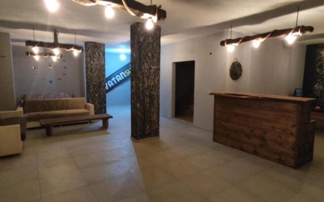 Elva Suites