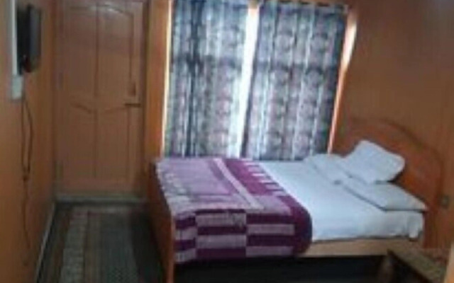 Paradise City Hotel and Restaurant