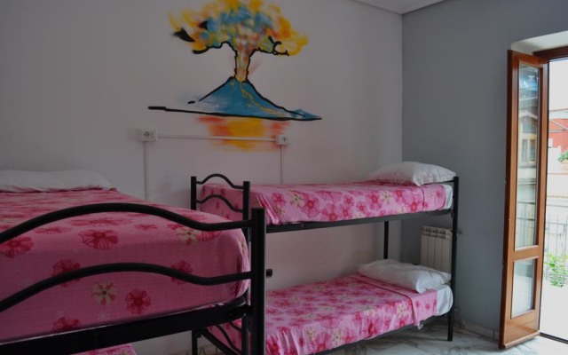 NAPLES EXPERIENCE HOSTEL age limit 18-28