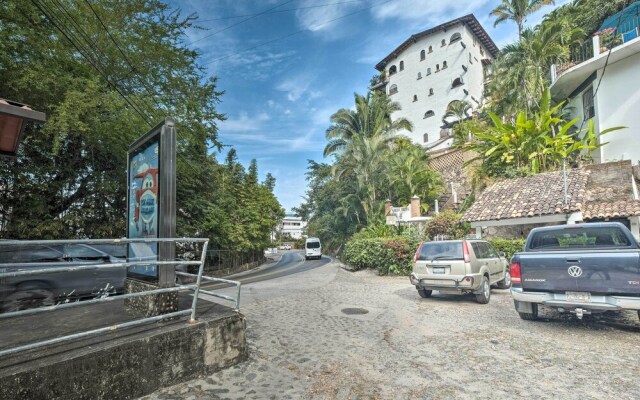 Puerto Vallarta Condo w/ Pool - Walk to La Playa!