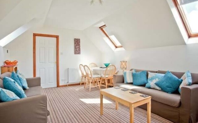 West Sunnyside House