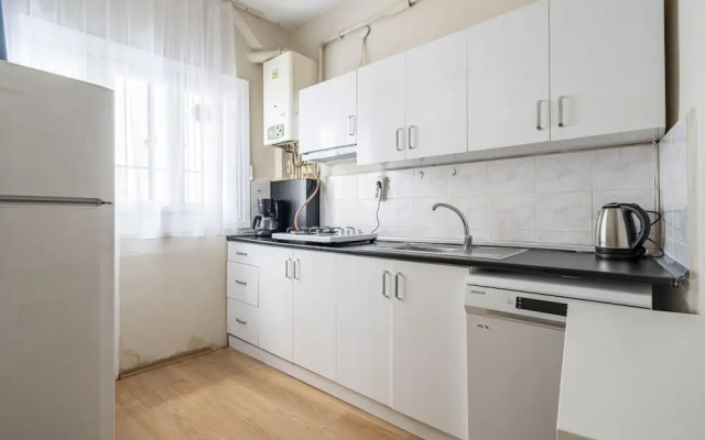 Missafir Flat Near Popular Attractions in Beyoglu