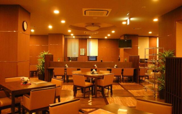 Hotel Route-Inn Aomori Chuo Inter