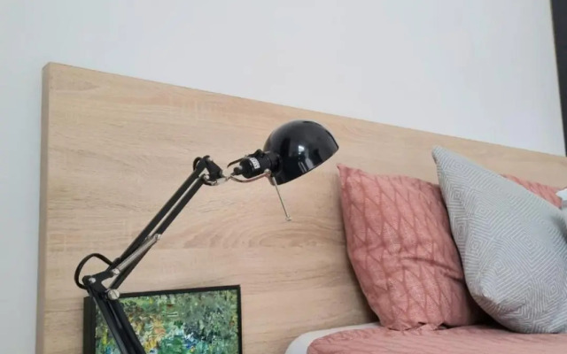 Studio Central Exer I