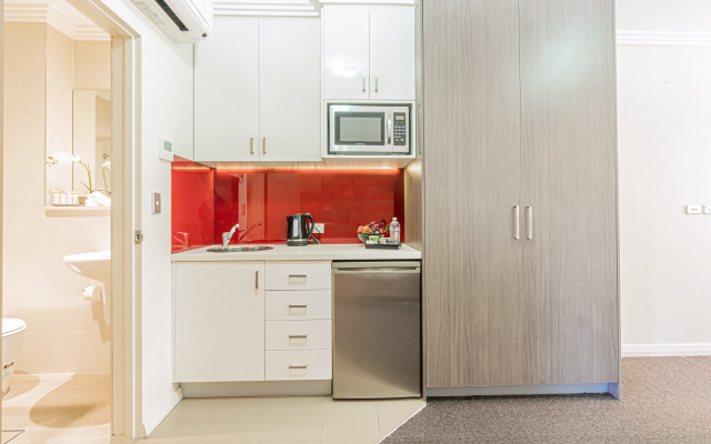 Best Western Plus Camperdown Suites
