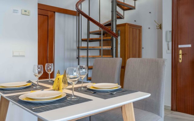 Living4Malaga Atico Soho