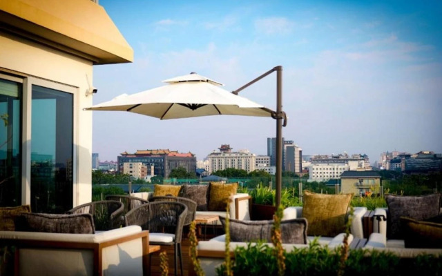 Beijing Wangfujing The Purple Horse Hotel